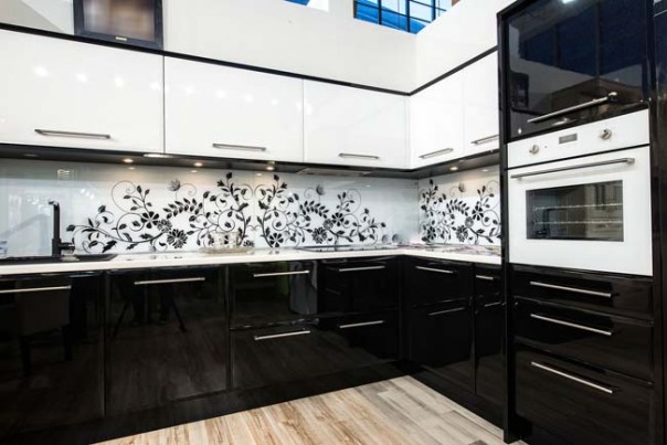 60 стильных решений для дизайна черно-белой кухни